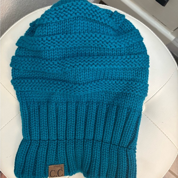 Carhartt and C.C Beanie Set - Navy Blue and Teal- both NWOT! - Picture 9 of 9